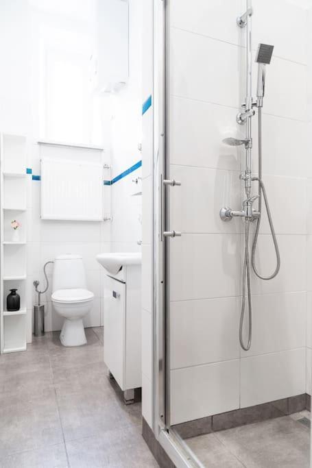 Househost Apt - Krowoderska 55 Краков Экстерьер фото